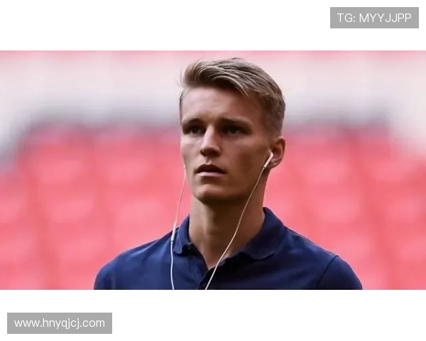 从流浪生涯到阿森纳核心:厄德高的转折之路 从流浪生涯到阿森纳核心:厄德高的转折之路